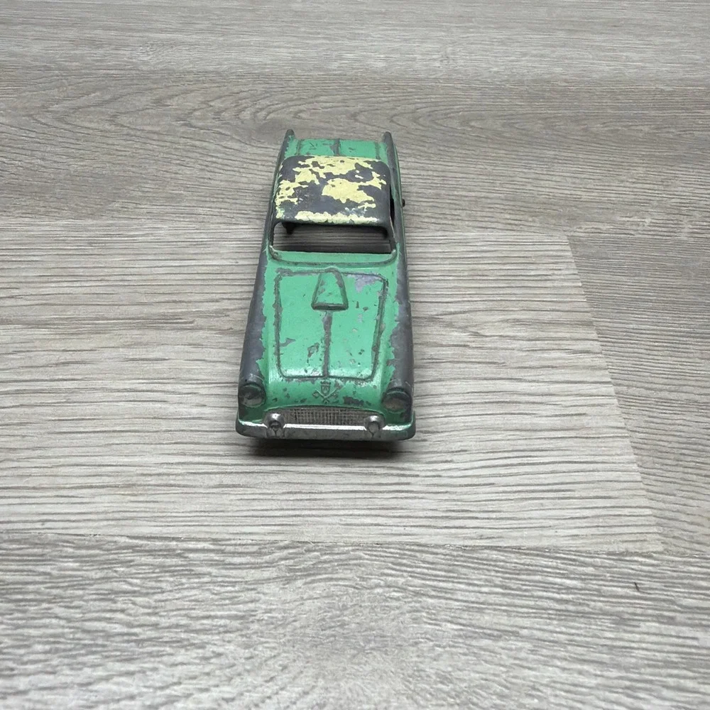 VTG 1950s Green Midgetoy Diecast Metal Car Rockford Ill&Tootsietoy Thunderbird